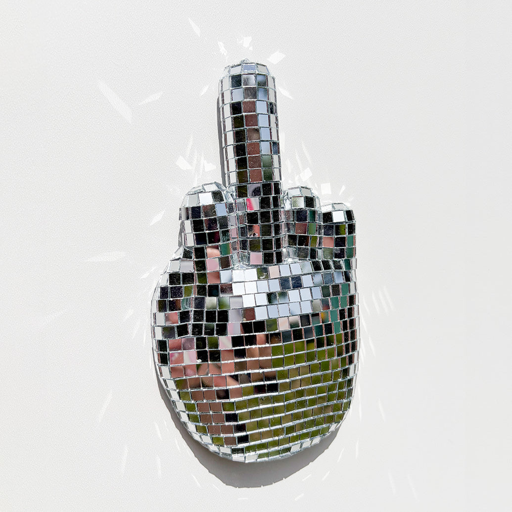 MITTELFINGER• Glitzer