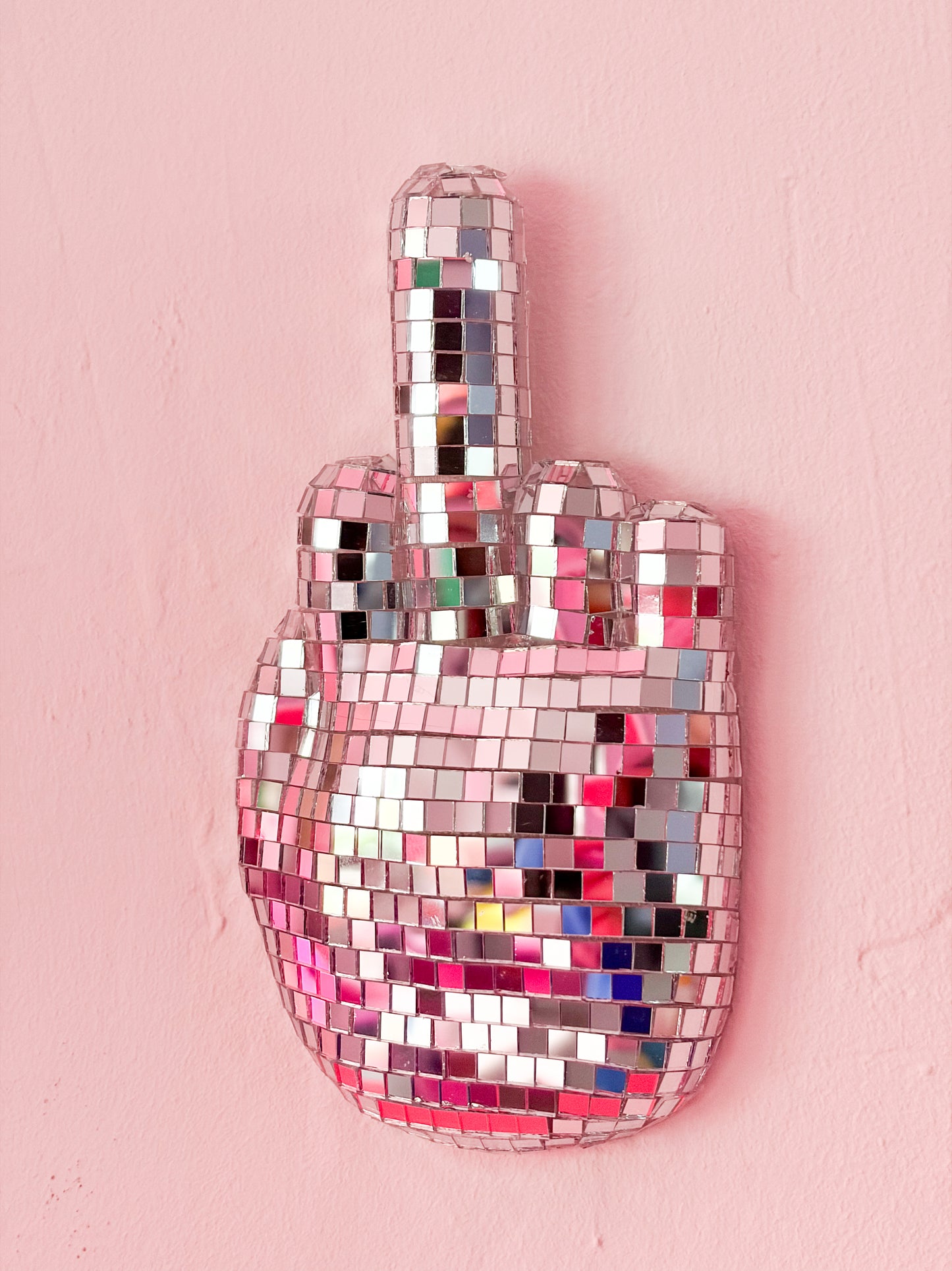 MITTELFINGER• Glitzer